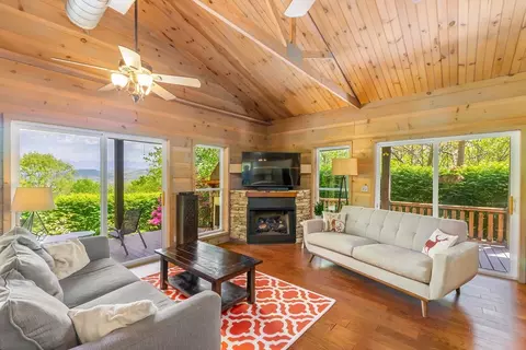 Living - 438 Palmetto Rdg, Sylva, NC 28779 photo 1 of 7