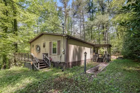 Exterior - 101 Serenity Ln, Clyde, NC 28721 photo 2 of 9