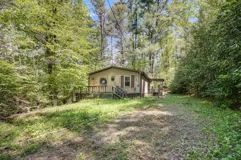 101 Serenity Ln, Clyde, NC 28721