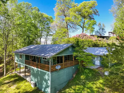 479 Old Dummy Line, Balsam, NC 28707