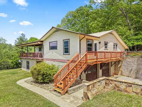 208 Quail Ridge Trl, Franklin, NC 28734