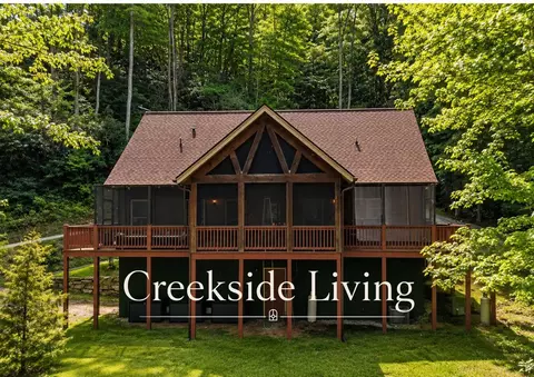 416 Meadowview Trl, Franklin, NC 28734