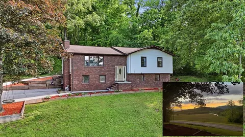 1006 Patton Rd, Franklin, NC 28734