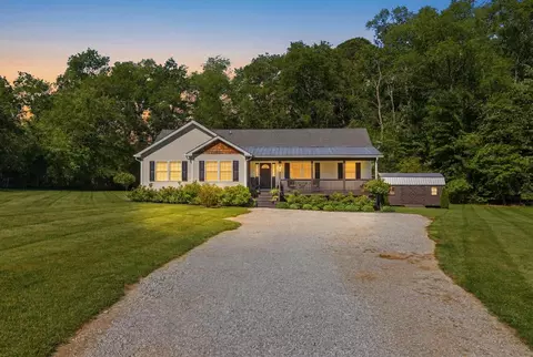 1355 Hickory Knoll Rd, Franklin, NC 28734