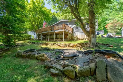 124 Spring Valley Ln, Otto, NC 28763