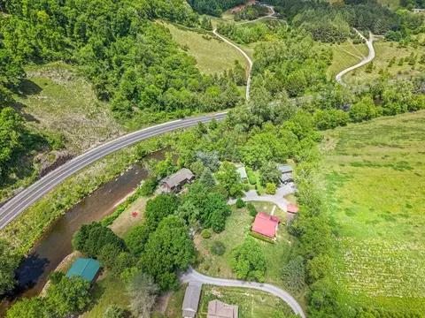 View/Area - 300 Bugle Boy Dr, Cullowhee, NC 28723 photo 3 of 11