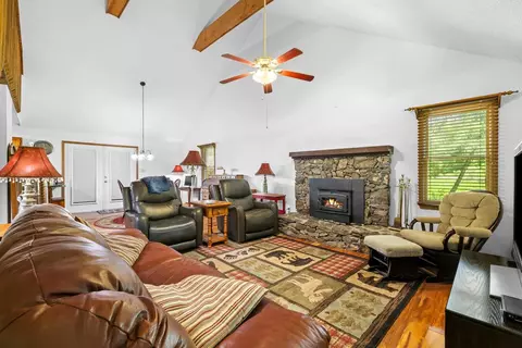 Living - 300 Bugle Boy Dr, Cullowhee, NC 28723 photo 3 of 4