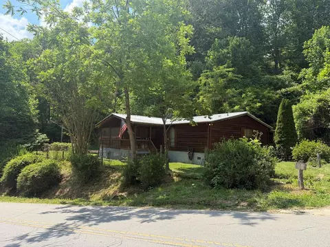 191 Stillhouse Branch Rd, Bryson City, NC 28713