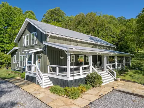 367 Nannys Ln, Sylva, NC 28779