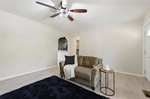 Living - 83 Meadowbrook Dr, Franklin, NC 28734 photo 5 of 6
