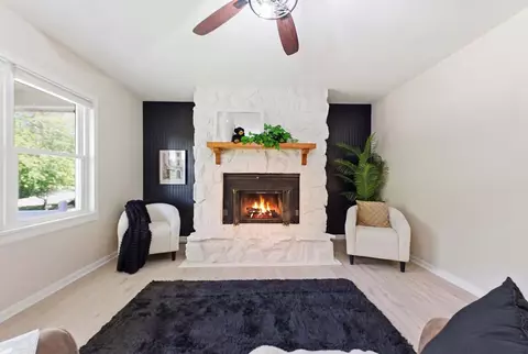 Living - 83 Meadowbrook Dr, Franklin, NC 28734 photo 2 of 6
