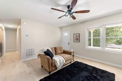 Living - 83 Meadowbrook Dr, Franklin, NC 28734 photo 4 of 6