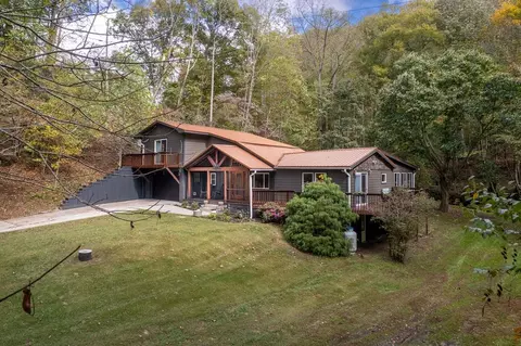 214 Chin Tree Rd, Sylva, NC 28779