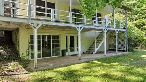 Exterior - 38 Pee Wee Br, Sylva, NC 28779 photo 4 of 10
