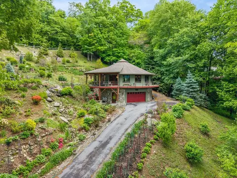 140 Slim Rdg, Maggie Valley, NC 28751