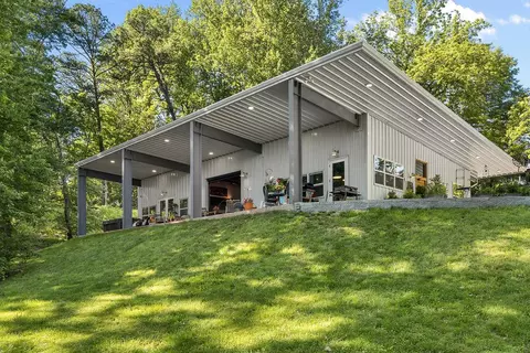 129 Lyle St, Franklin, NC 28734