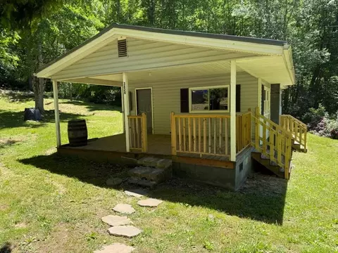 3824 Hanging Dog Rd, Murphy, NC 28906 photo 3