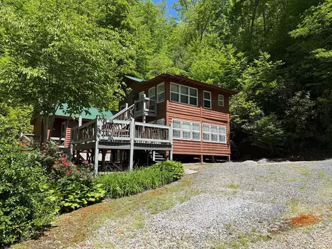 340 Locust Cove Rd, Robbinsville, NC 28771