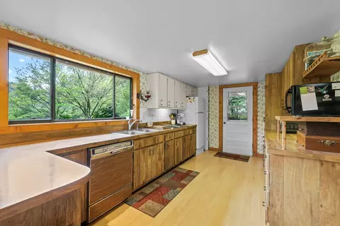 Kitchen - 36 Forked Trl, Cullowhee, NC 28723 photo 2 of 8
