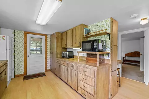 Kitchen - 36 Forked Trl, Cullowhee, NC 28723 photo 4 of 8