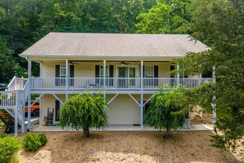 771 Mill Creek Rd, Franklin, NC 28734