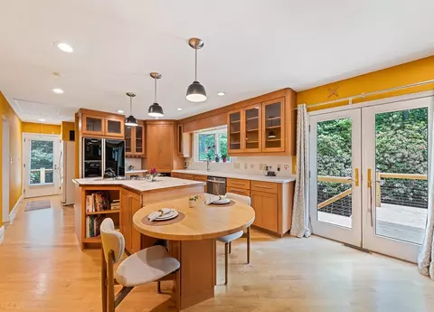 Kitchen - 3091 Us Highway 441 S, Sylva, NC 28779 photo 1 of 4