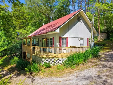 105 Hidden Hollow Ln, Otto, NC 28763