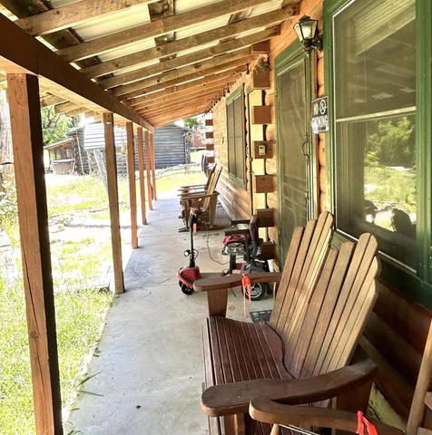 75 Dam Rd, Whittier, NC 28789