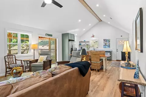 Living - 3982 Tessentee, Franklin, NC 28734 photo 2 of 2