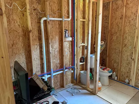 Bath - 39 Grackle Rd, Murphy, NC 28906 photo 3 of 4