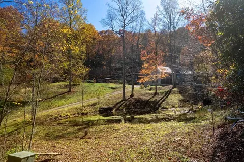 Exterior - 930 Copperhead Cv, Sylva, NC 28779 photo 7 of 11