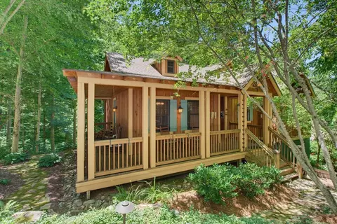 112 Boulder Crk, Tuckasegee, NC 28783