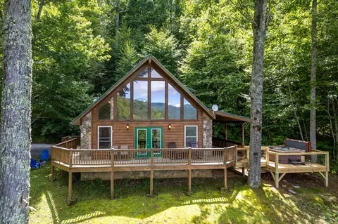 350 Deep Gully Rd, Bryson City, NC 28713