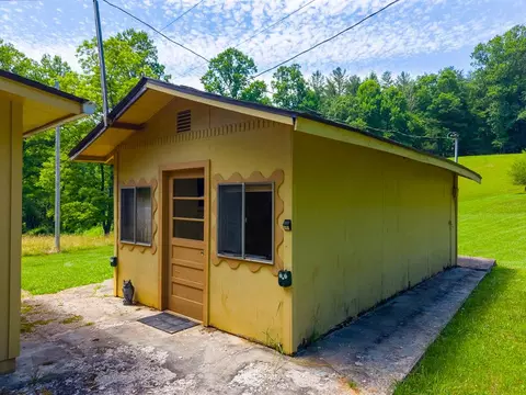 Exterior - 970 Ned Hill Rd, Franklin, NC 28734 photo 26 of 42