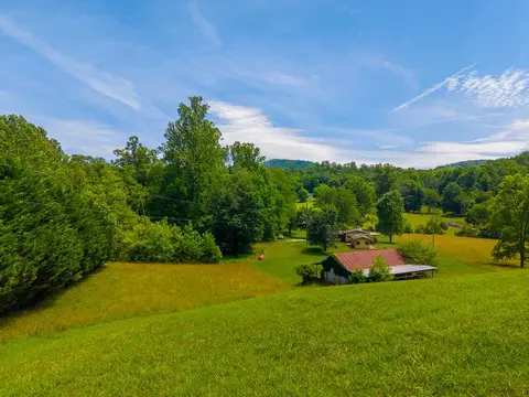 Exterior - 970 Ned Hill Rd, Franklin, NC 28734 photo 40 of 42