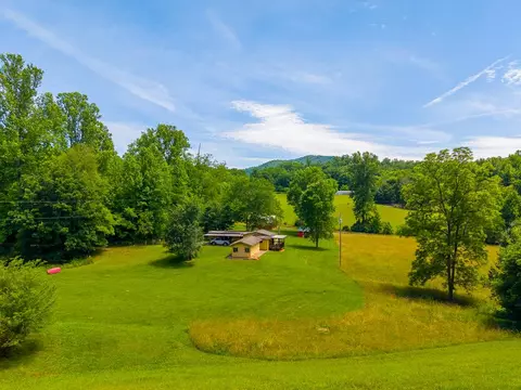 Exterior - 970 Ned Hill Rd, Franklin, NC 28734 photo 34 of 42