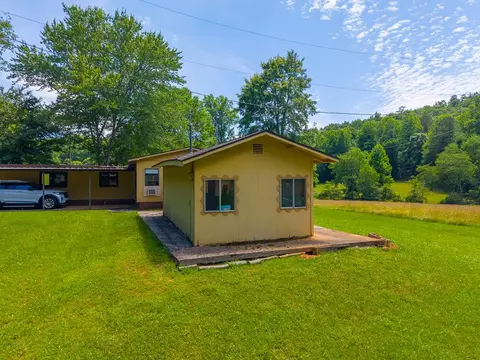Exterior - 970 Ned Hill Rd, Franklin, NC 28734 photo 38 of 42