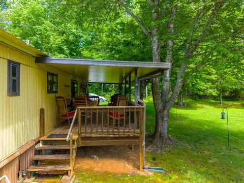 Exterior - 970 Ned Hill Rd, Franklin, NC 28734 photo 24 of 42