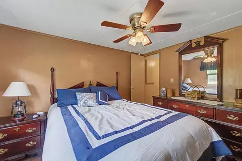 Bedroom - 970 Ned Hill Rd, Franklin, NC 28734 photo 1 of 5
