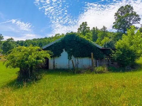 Exterior - 970 Ned Hill Rd, Franklin, NC 28734 photo 39 of 42