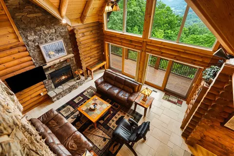 Living - 832 Dunloggin Rd, Cullowhee, NC 28723 photo 6 of 6