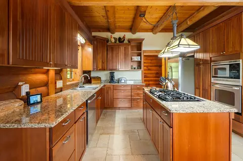 Kitchen - 832 Dunloggin Rd, Cullowhee, NC 28723 photo 2 of 4