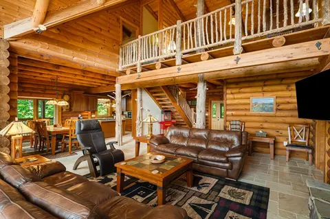 Living - 832 Dunloggin Rd, Cullowhee, NC 28723 photo 5 of 6