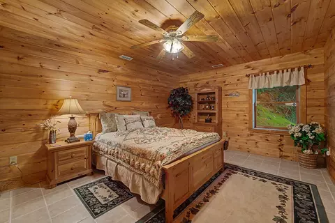 Bedroom - 22 Kako Rdg, Sylva, NC 28779 photo 6 of 11