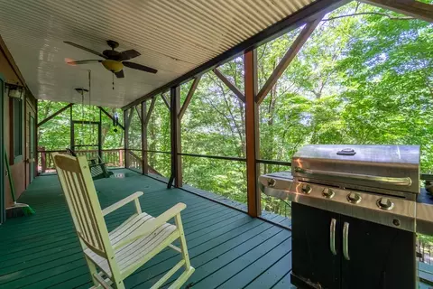 Exterior - 515 Canterbery Rd, Murphy, NC 28906 photo 4 of 16