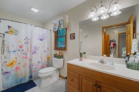 Bath - 515 Canterbery Rd, Murphy, NC 28906 photo 1 of 4