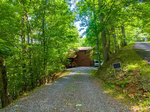 Exterior - 515 Canterbery Rd, Murphy, NC 28906 photo 7 of 16
