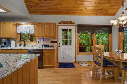 Kitchen - 515 Canterbery Rd, Murphy, NC 28906 photo 1 of 5