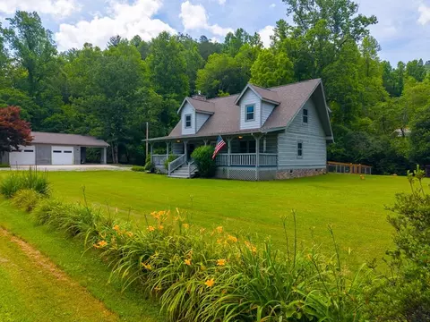 538 E Frk, Sylva, NC 28779