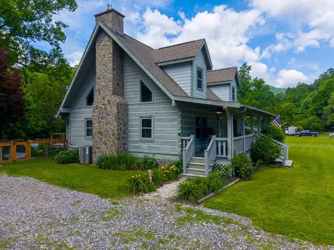 Exterior - 538 E Frk, Sylva, NC 28779 photo 7 of 20